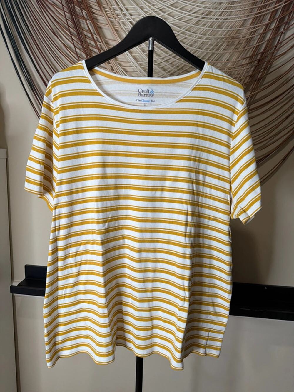 Croft and barrow yellow white classic t 2XL 3354